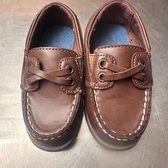 Gently used Carter's Brown boys dress shoes - Picture 1 of 8